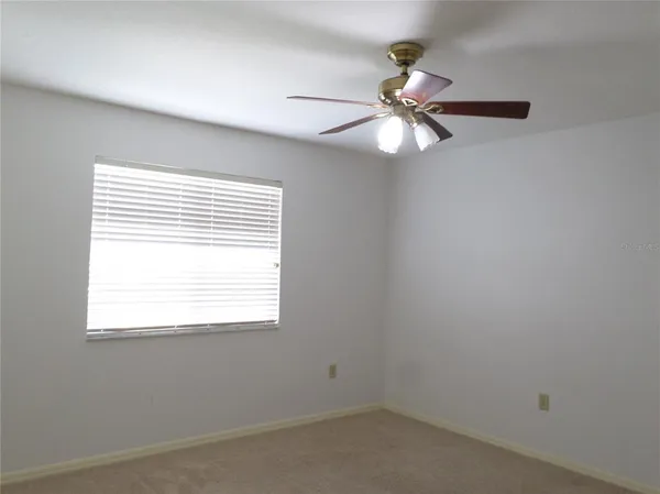 $4,000 | 19407 Sandy Springs Circle, Lutz, FL 33558
