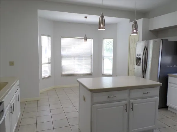 $4,000 | 19407 Sandy Springs Circle, Lutz, FL 33558