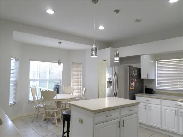 $4,000 | 19407 Sandy Springs Circle, Lutz, FL 33558