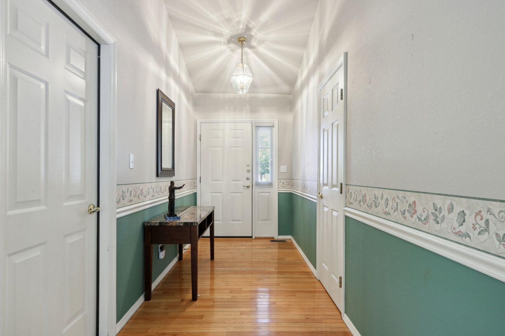 3602 Brook Ridge Circle Champaign, IL 61822 - Photo 2 of 29 Gallery Image 2