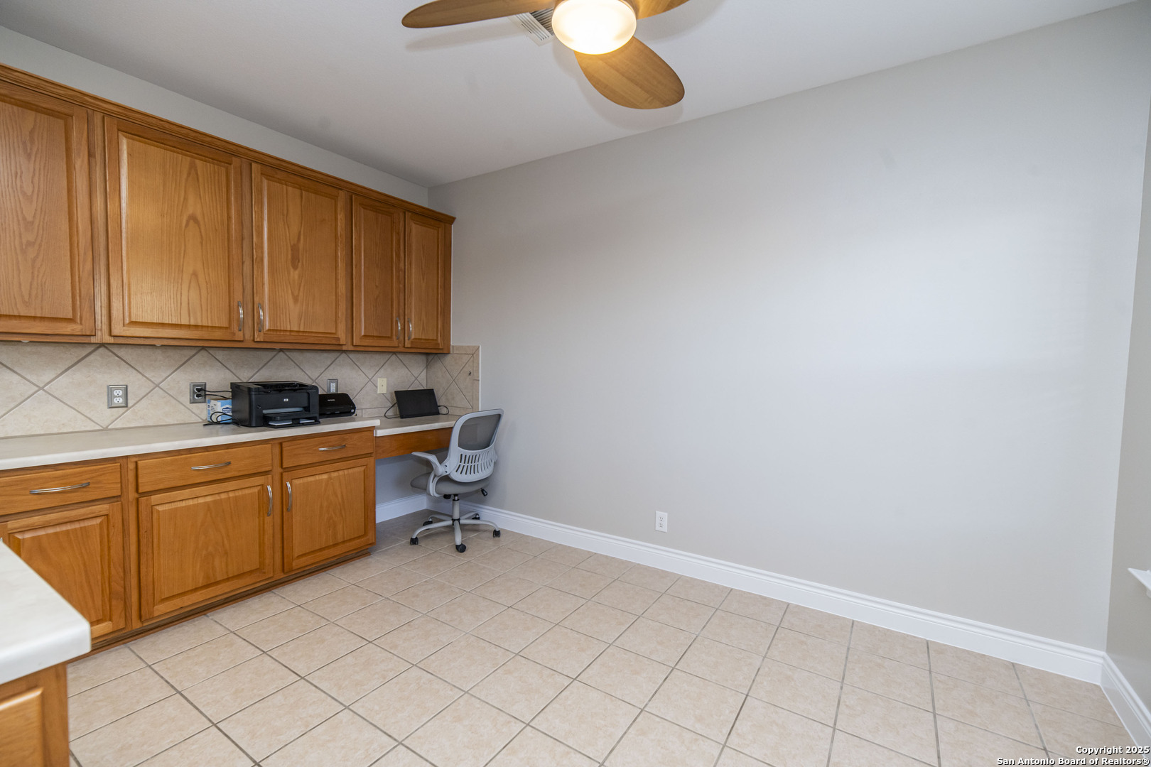 2243 Sunderidge San Antonio, TX 78260 - Photo 18 of 45 a room with storage and utility