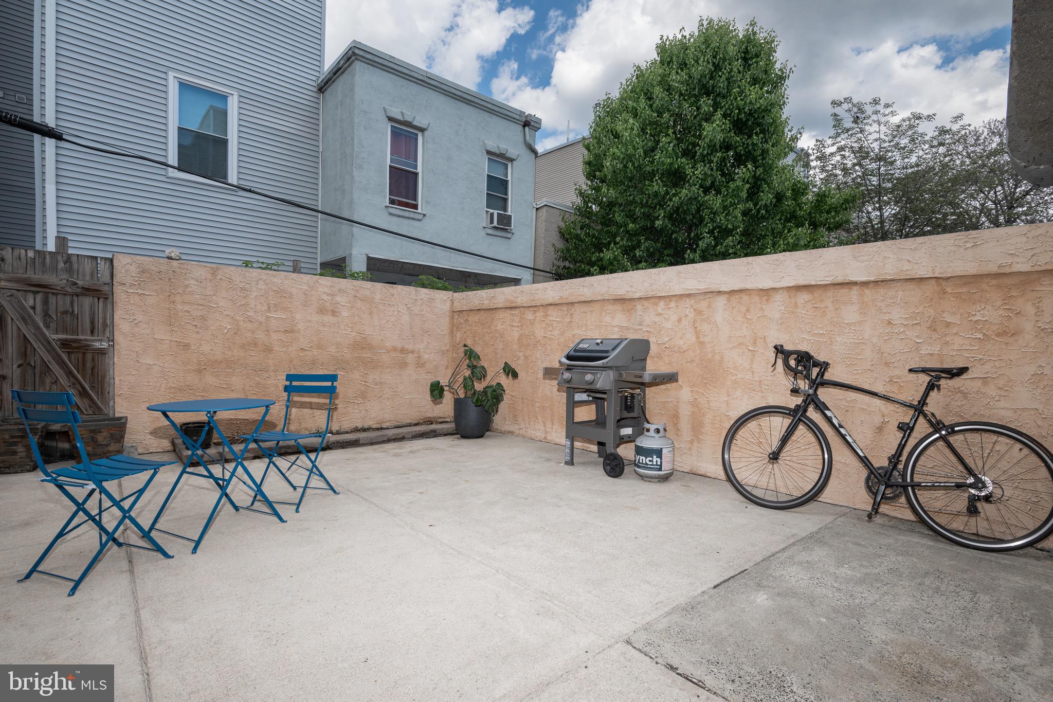 1929 Ellsworth Street Philadelphia, PA 19146 - Photo 14 of 46 large back patio