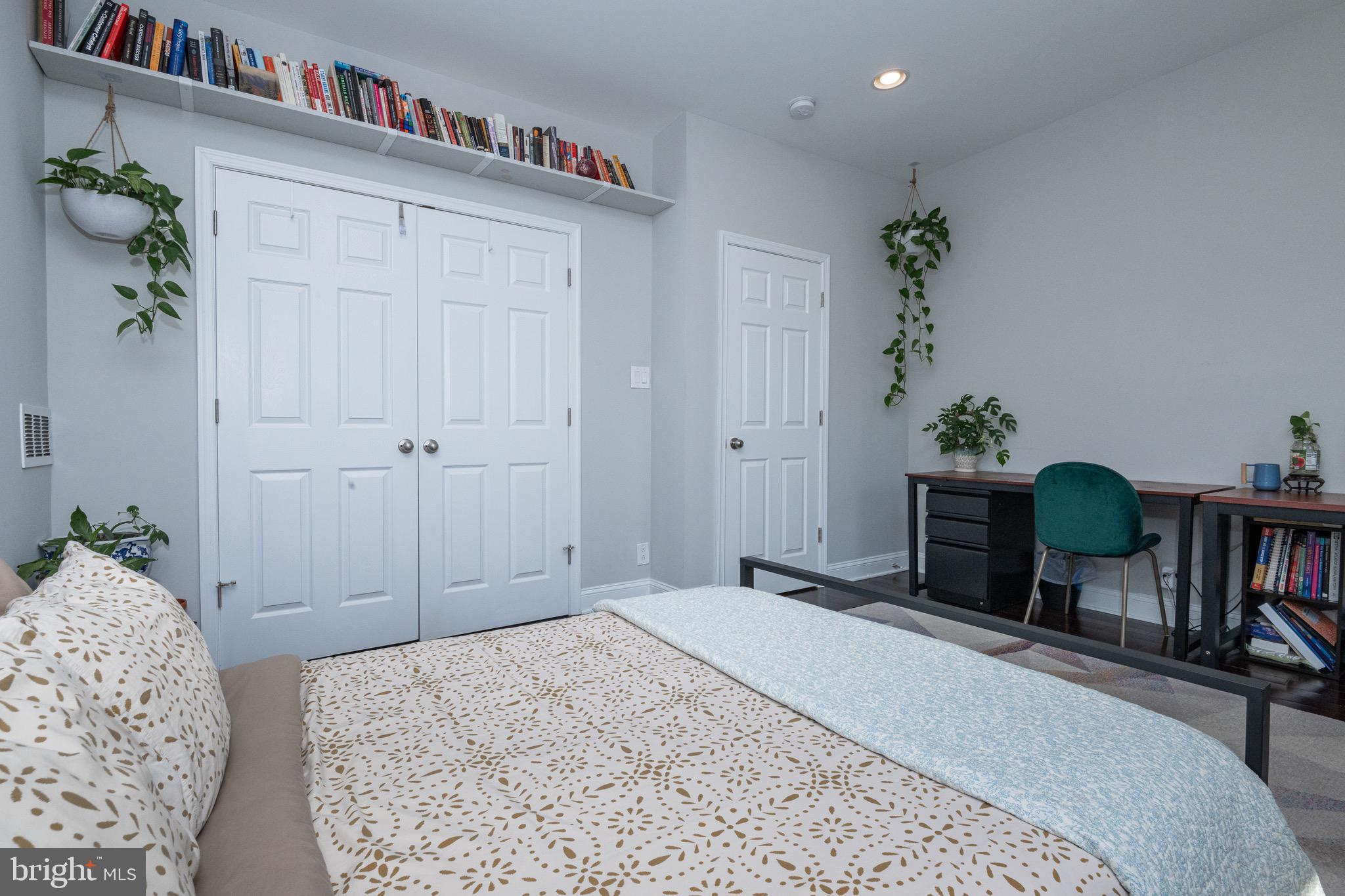 1929 Ellsworth Street Philadelphia, PA 19146 - Photo 24 of 46