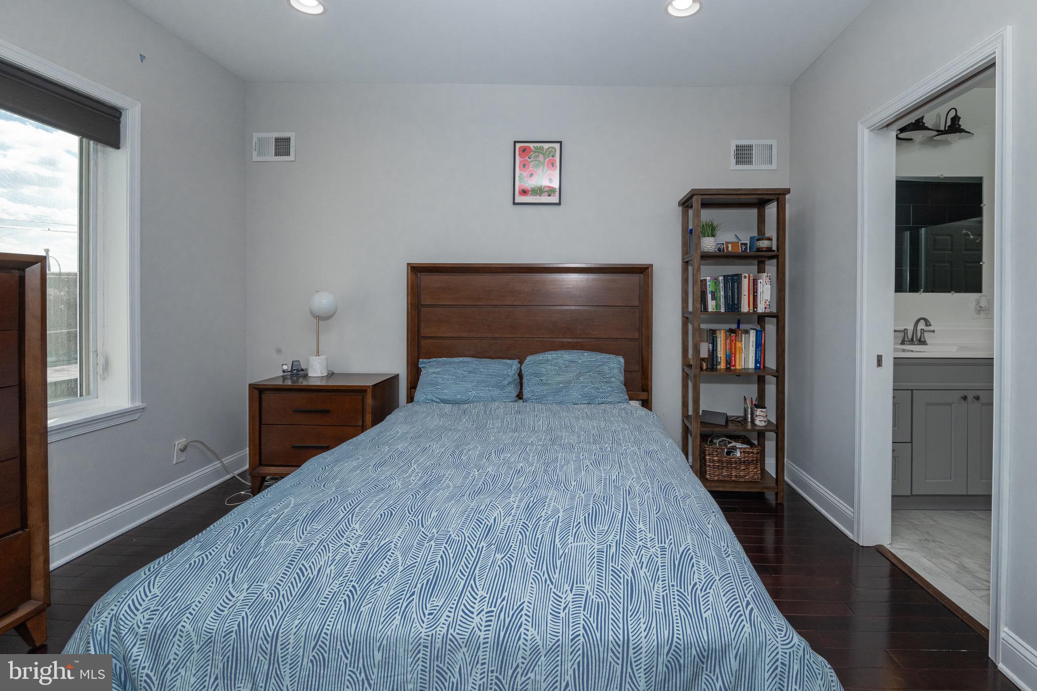 1929 Ellsworth Street Philadelphia, PA 19146 - Photo 37 of 46