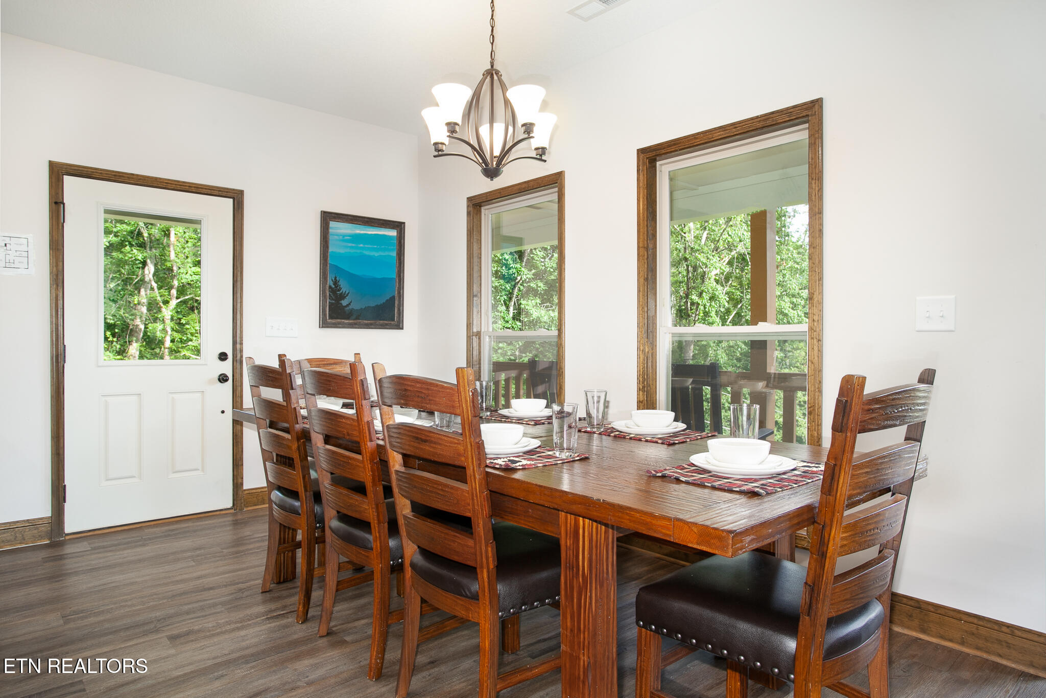 2123 Megan Ridge Drive Sevierville, TN 37876 - Photo 14 of 47 2123MeganRidge-34