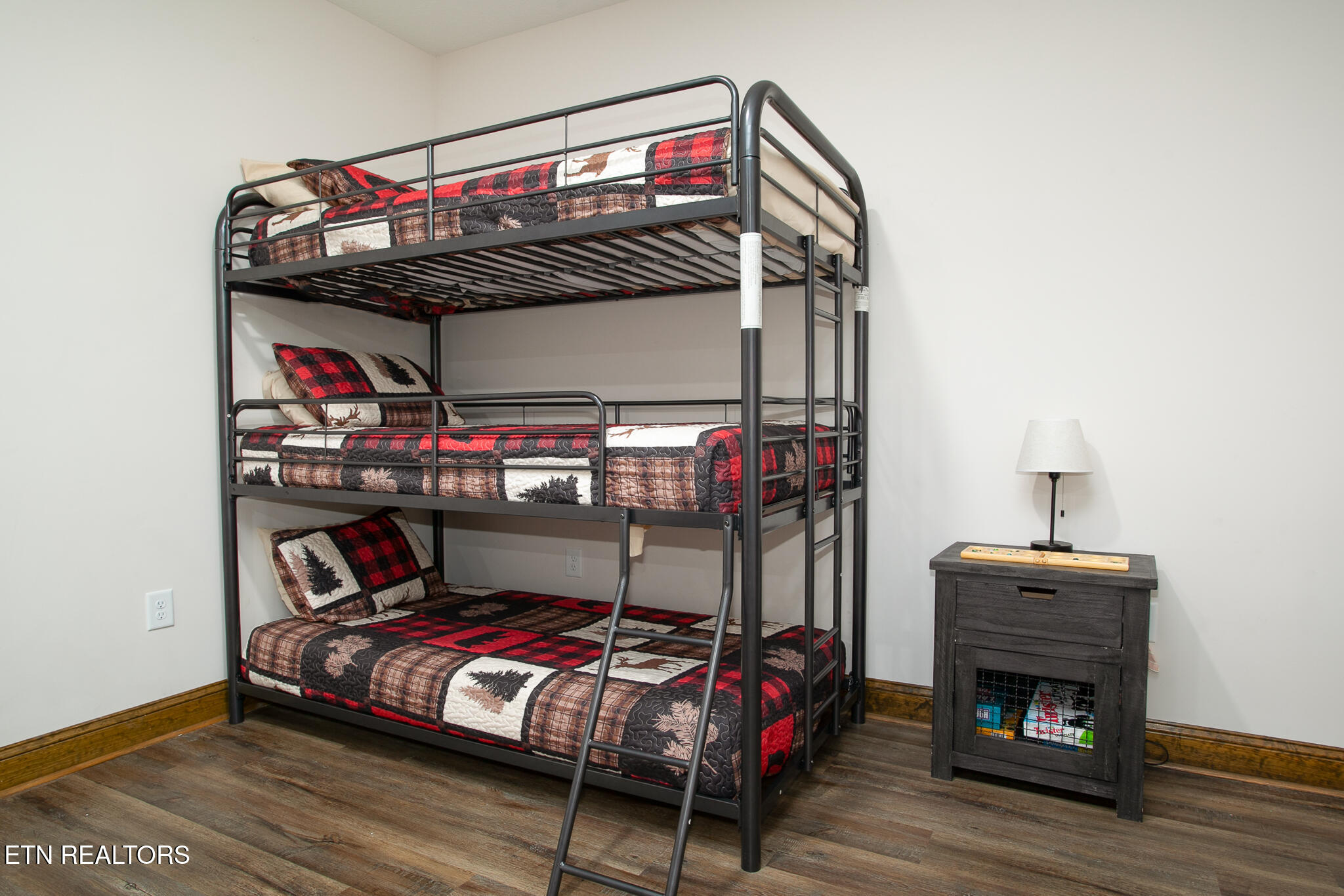 2123 Megan Ridge Drive Sevierville, TN 37876 - Photo 31 of 47 2123MeganRidge-18