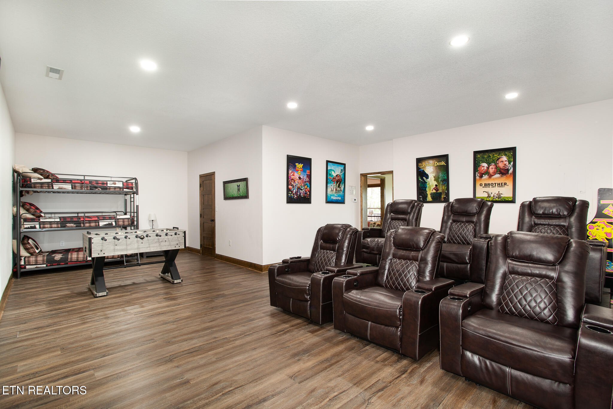 2123 Megan Ridge Drive Sevierville, TN 37876 - Photo 36 of 47 2123MeganRidge-17