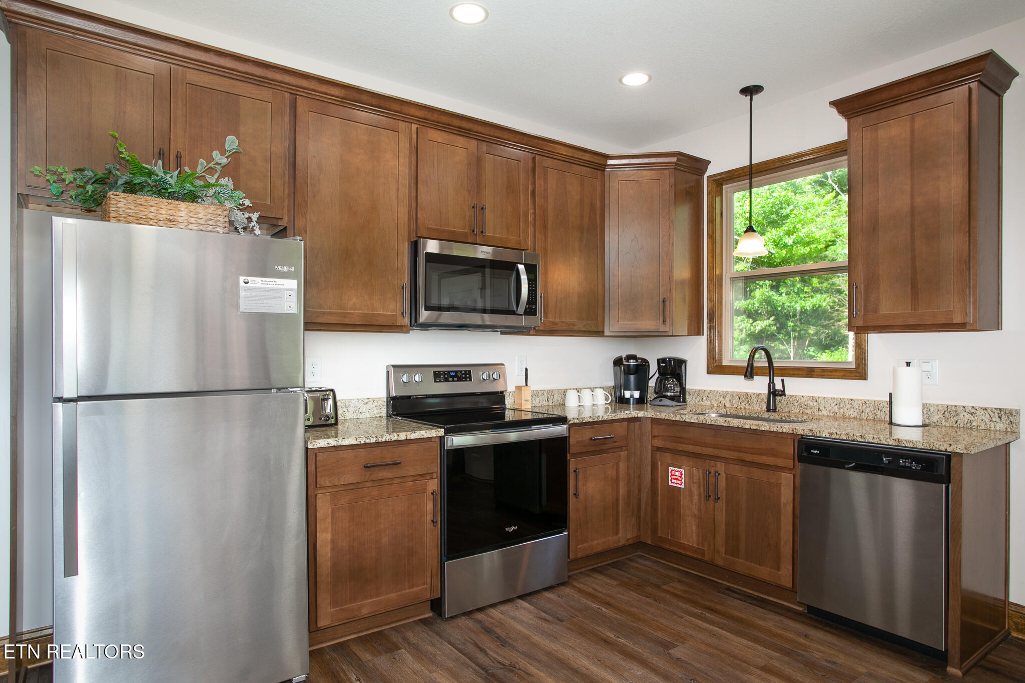 2123 Megan Ridge Drive Sevierville, TN 37876 - Photo 10 of 47 2123MeganRidge-36