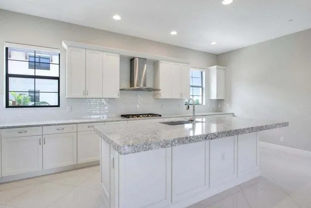 $5,500 | 3027 Franklin Place, Palm Beach Gardens, FL 33418