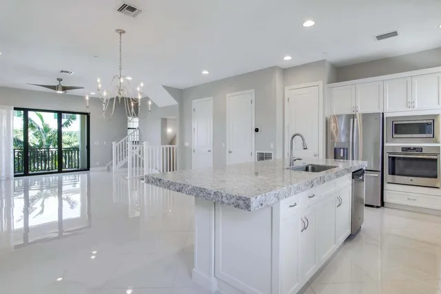 $5,500 | 3027 Franklin Place, Palm Beach Gardens, FL 33418