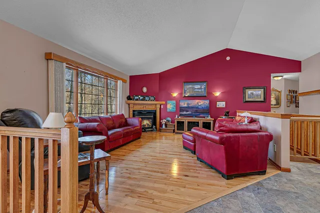 $575,000 | 16887 97th Street, Becker, MN 55308