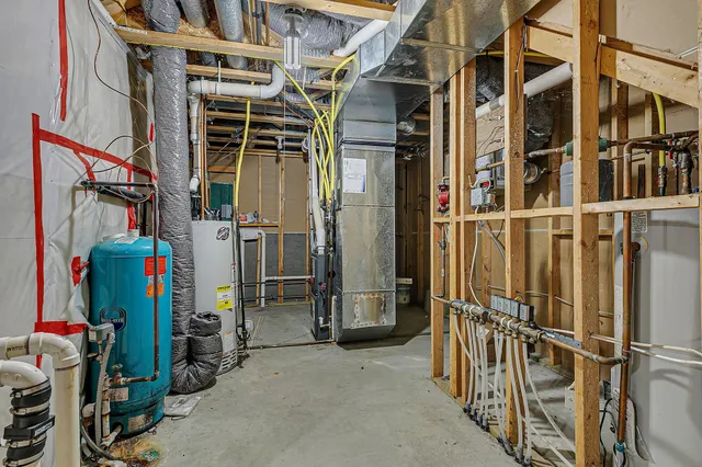 $575,000 | 16887 97th Street, Becker, MN 55308