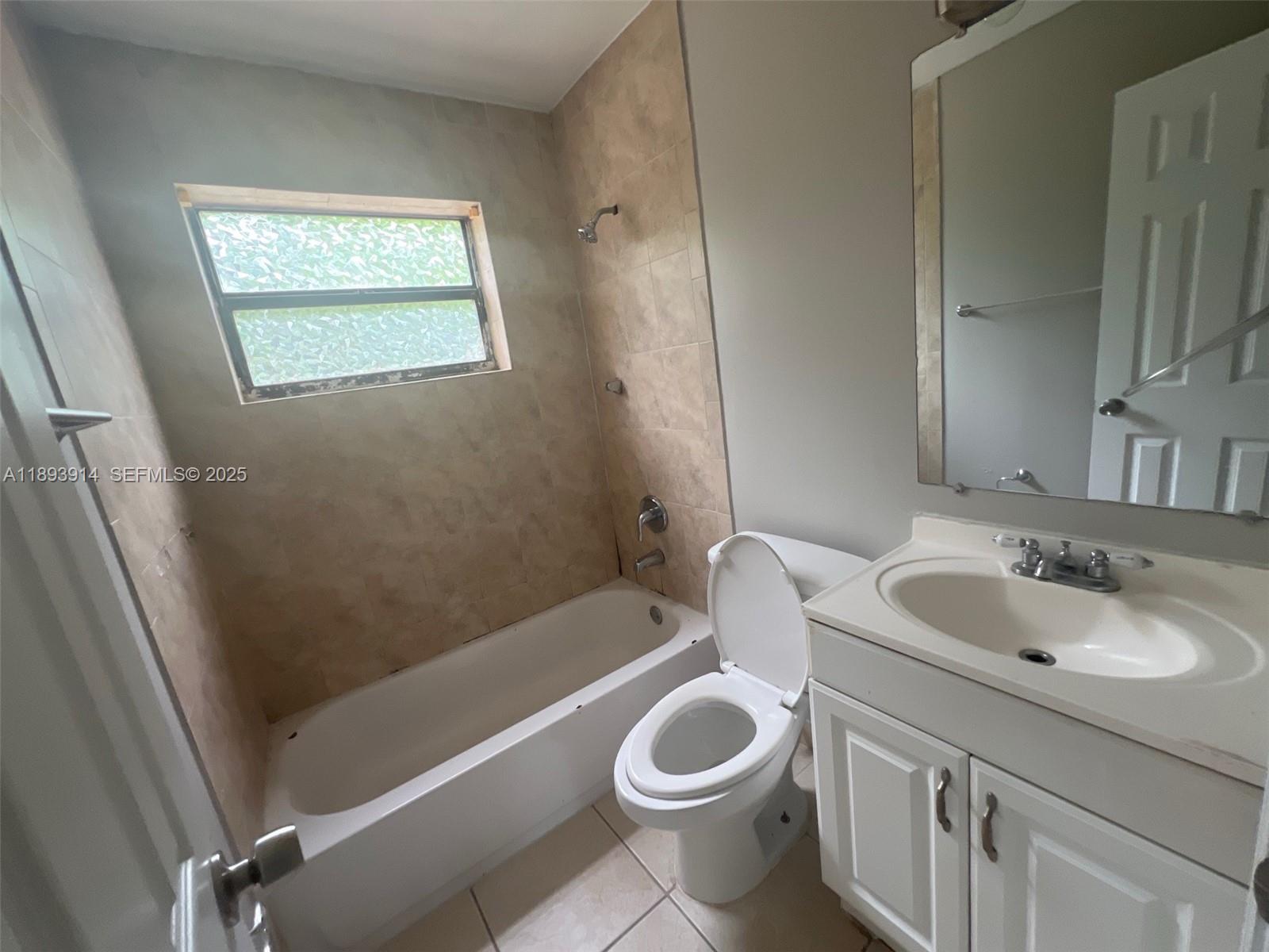 6359 Southwest 1st Street Margate, FL 33068 - Photo 4 of 5