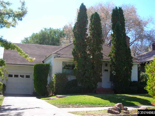 324-322 Caliente Street Reno, NV 89509 - Photo 2 of 2 a front view of a house with a yard