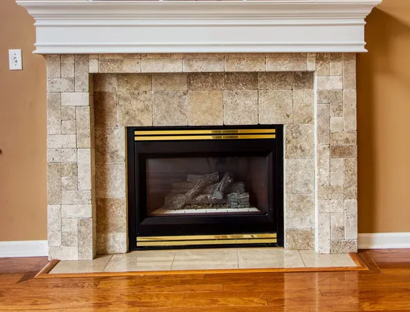 $2,450 | 1160 Hawthorne Lane, Unit 1160, Elk Grove Village, IL 60007
