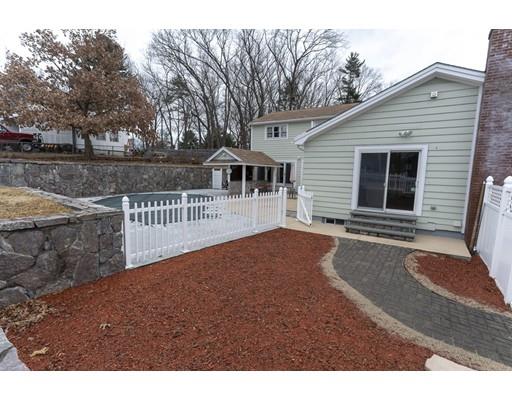 71 Windward Road Lowell, MA 01852 - Photo 4 of 28 Gallery Image 4