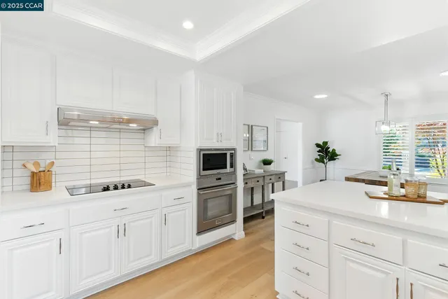 $1,995,000 | 1725 Spyglass Lane, Moraga, CA 94556