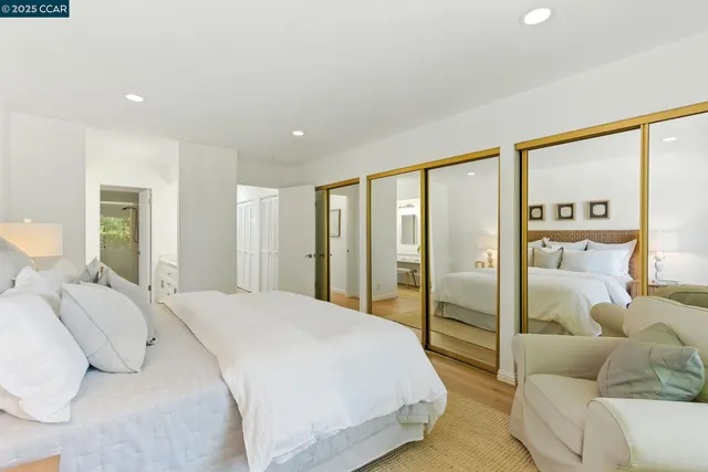 $1,995,000 | 1725 Spyglass Lane, Moraga, CA 94556