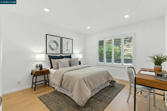 $1,995,000 | 1725 Spyglass Lane, Moraga, CA 94556