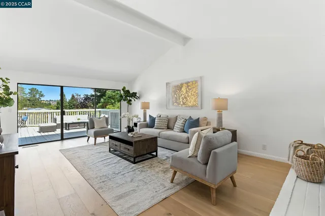 $1,995,000 | 1725 Spyglass Lane, Moraga, CA 94556