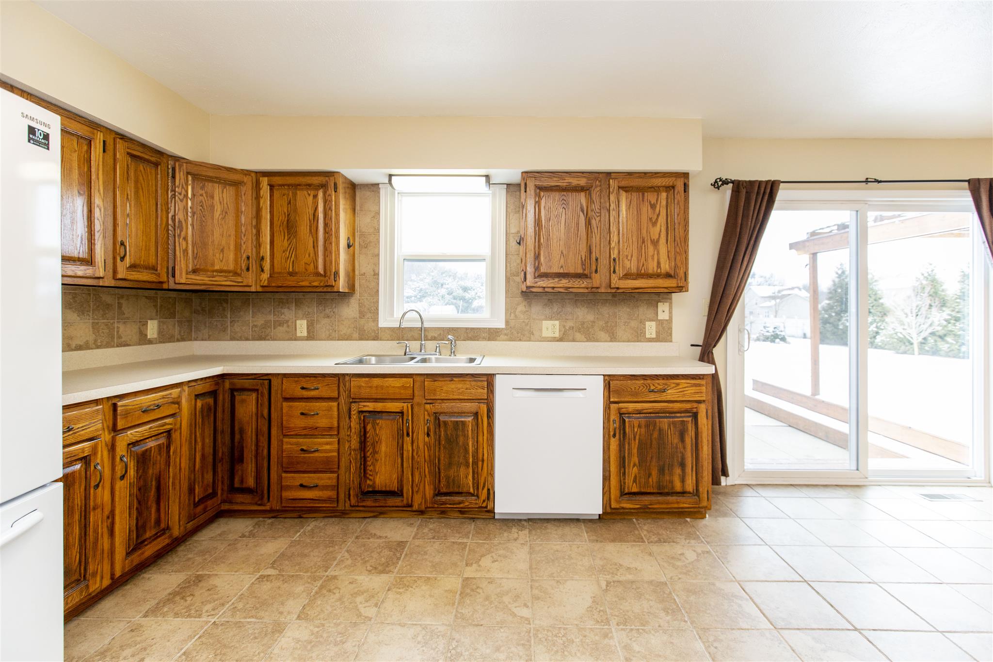 18360 Stateline Road South Bend, IN 46637 - Photo 7 of 36