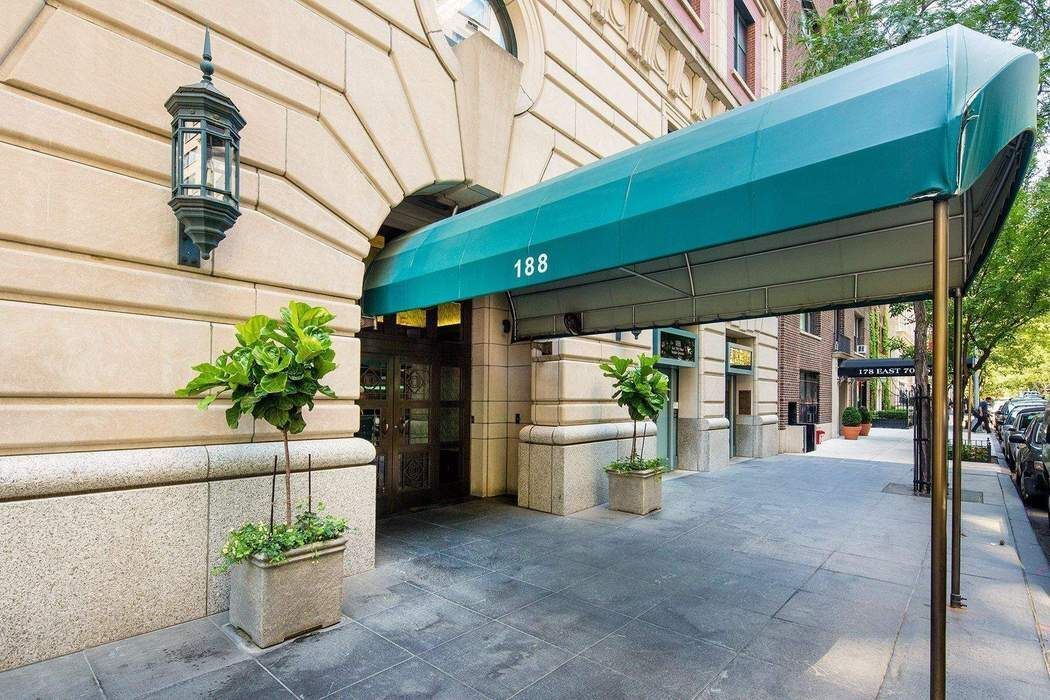 188 East 70th Street, Unit 10D Manhattan, NY 10021 - Photo 11 of 14