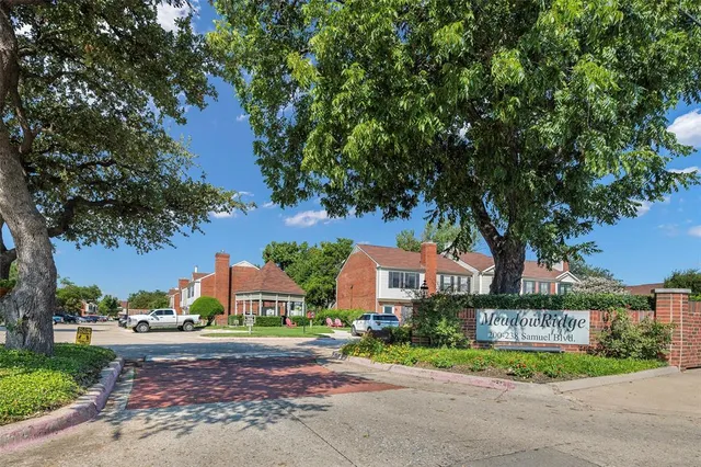 $259,000 | 232 Samuel Boulevard, Unit 6, Coppell, TX 75019