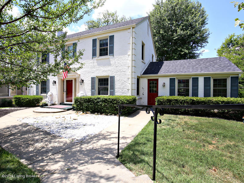 16 Ridge Road Louisville, KY 40205 - Photo 2 of 32 2