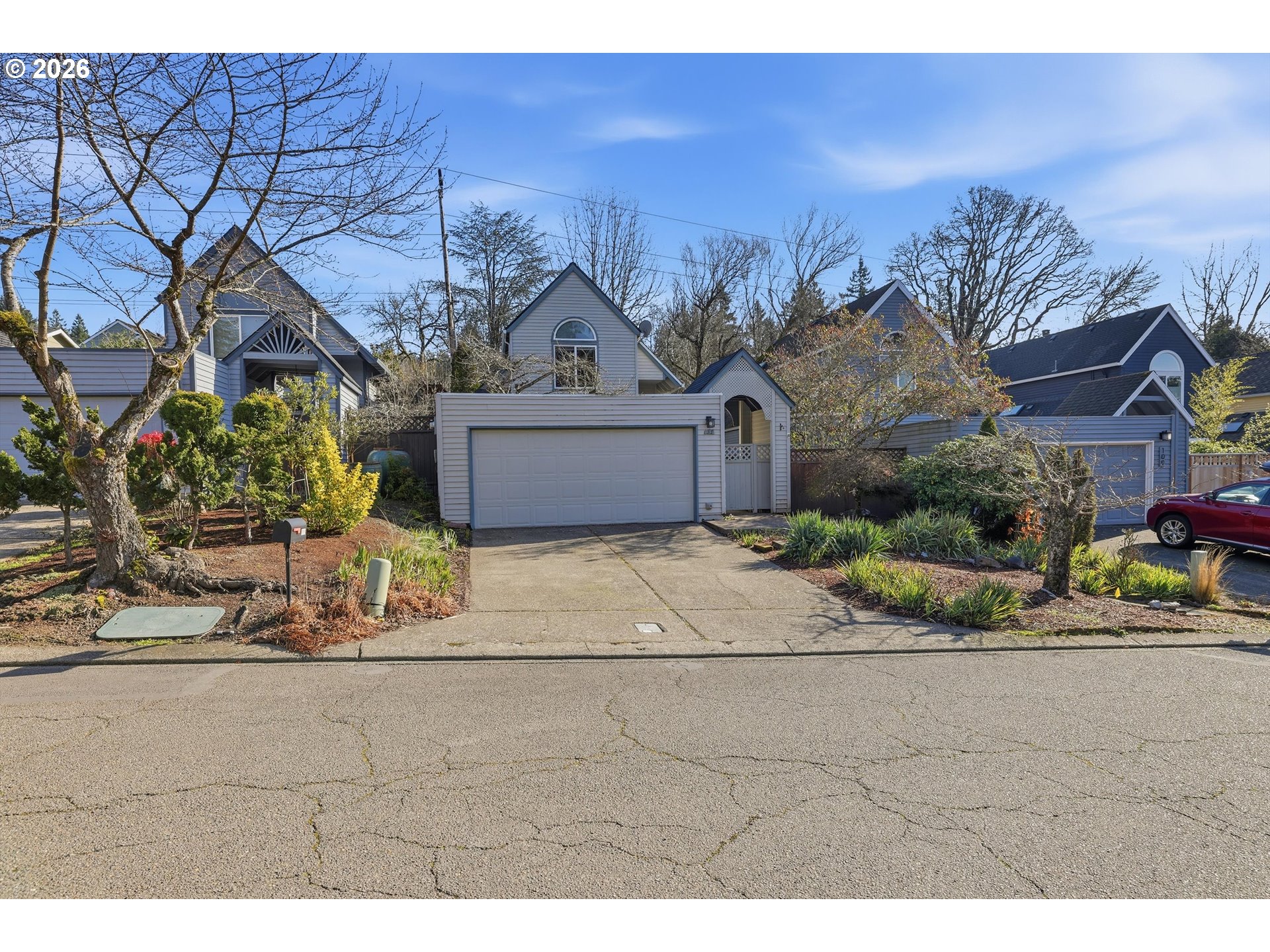 111 Kingsgate Road Lake Oswego, OR 97035 - Photo 3 of 34 Gallery Image 3