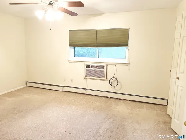 $199,900 | 94 Wakefield Circle, Unit 94, East Hartford, CT 06118