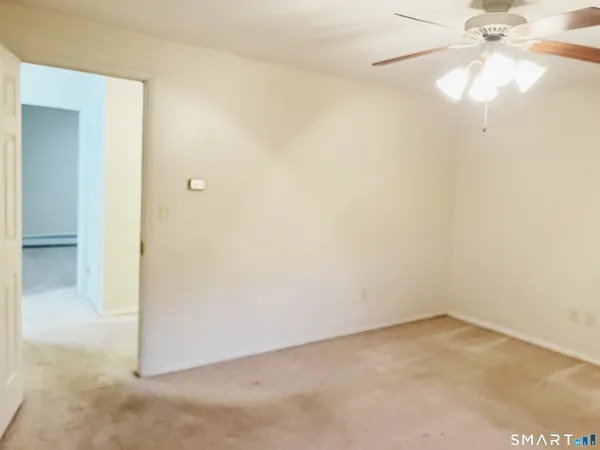 $199,900 | 94 Wakefield Circle, Unit 94, East Hartford, CT 06118