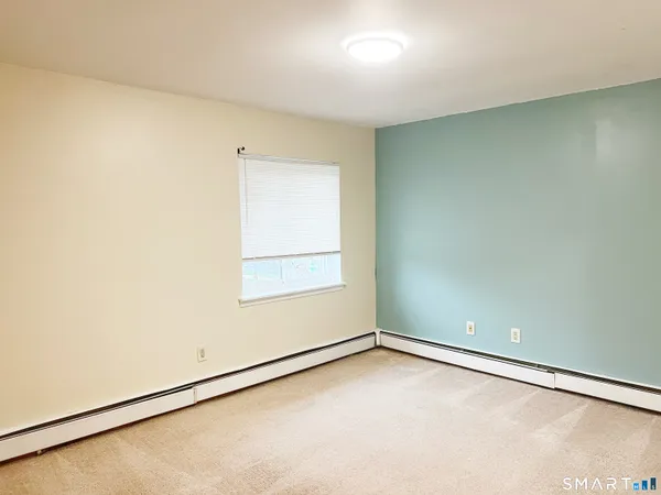 $199,900 | 94 Wakefield Circle, Unit 94, East Hartford, CT 06118