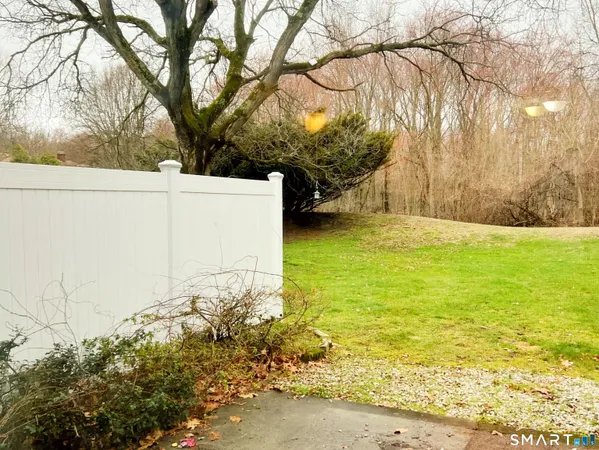 $199,900 | 94 Wakefield Circle, Unit 94, East Hartford, CT 06118