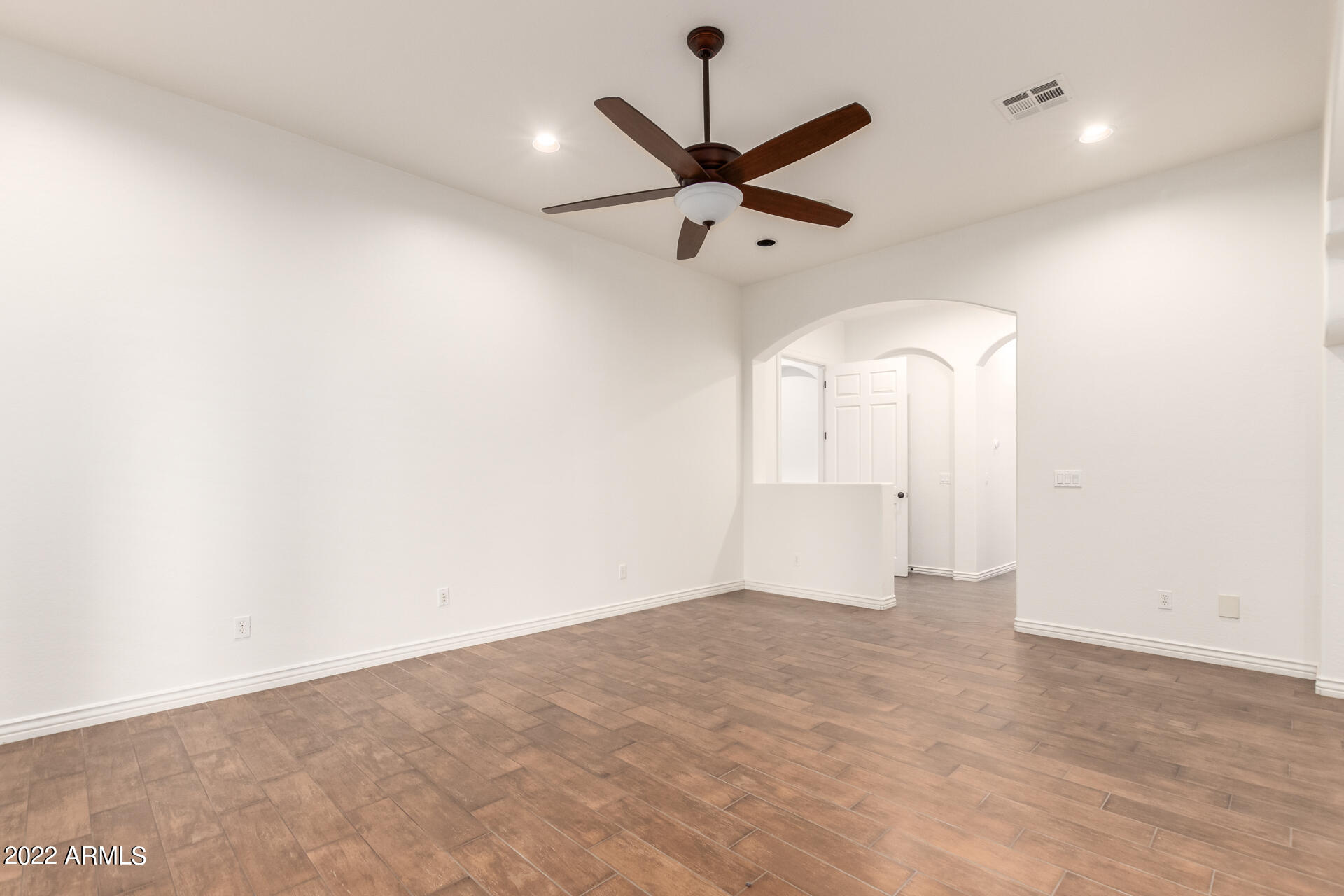 4584 East Reins Road Gilbert, AZ 85297 - Photo 16 of 80 22 - Reins