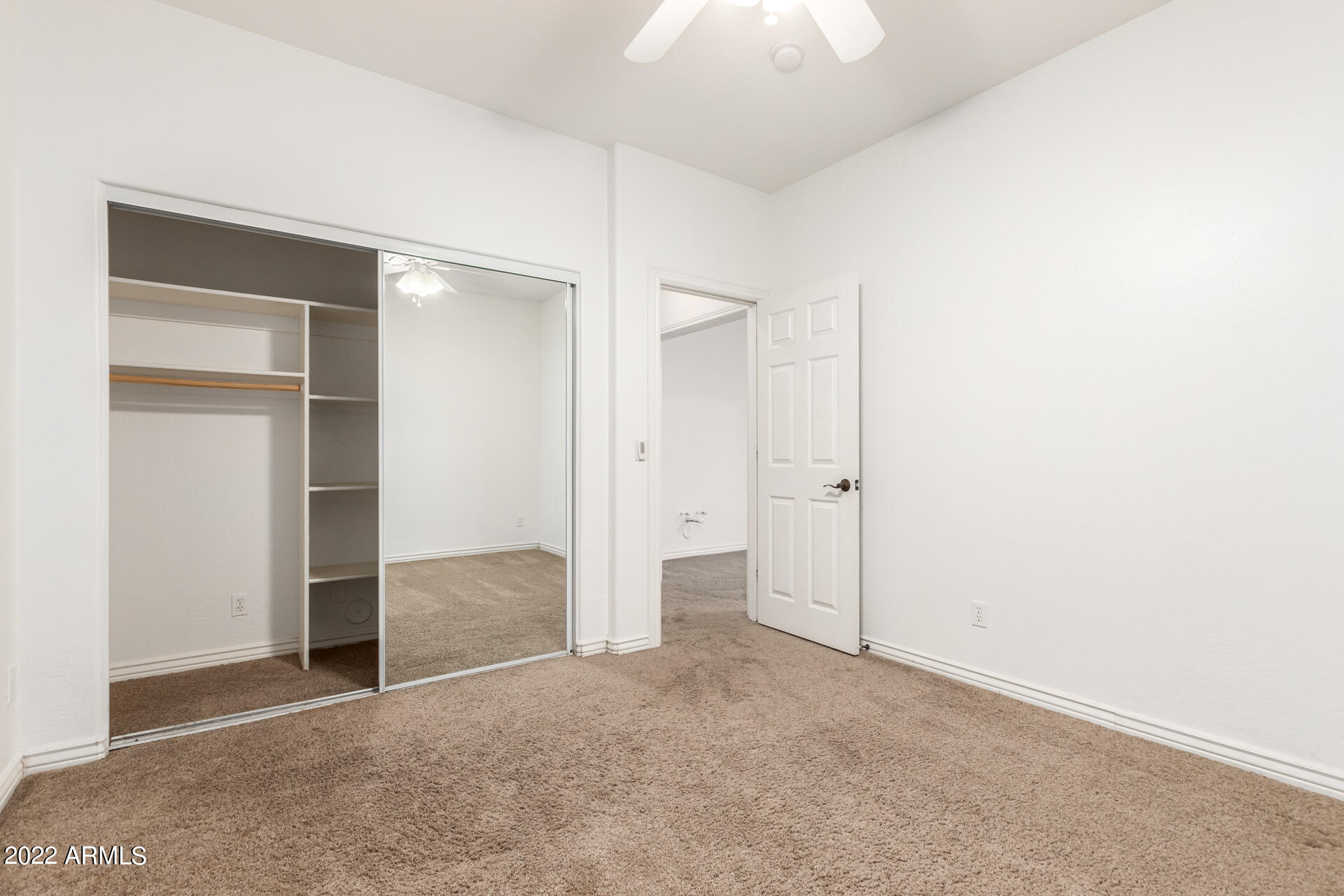 4584 East Reins Road Gilbert, AZ 85297 - Photo 24 of 80 an empty room with closet area