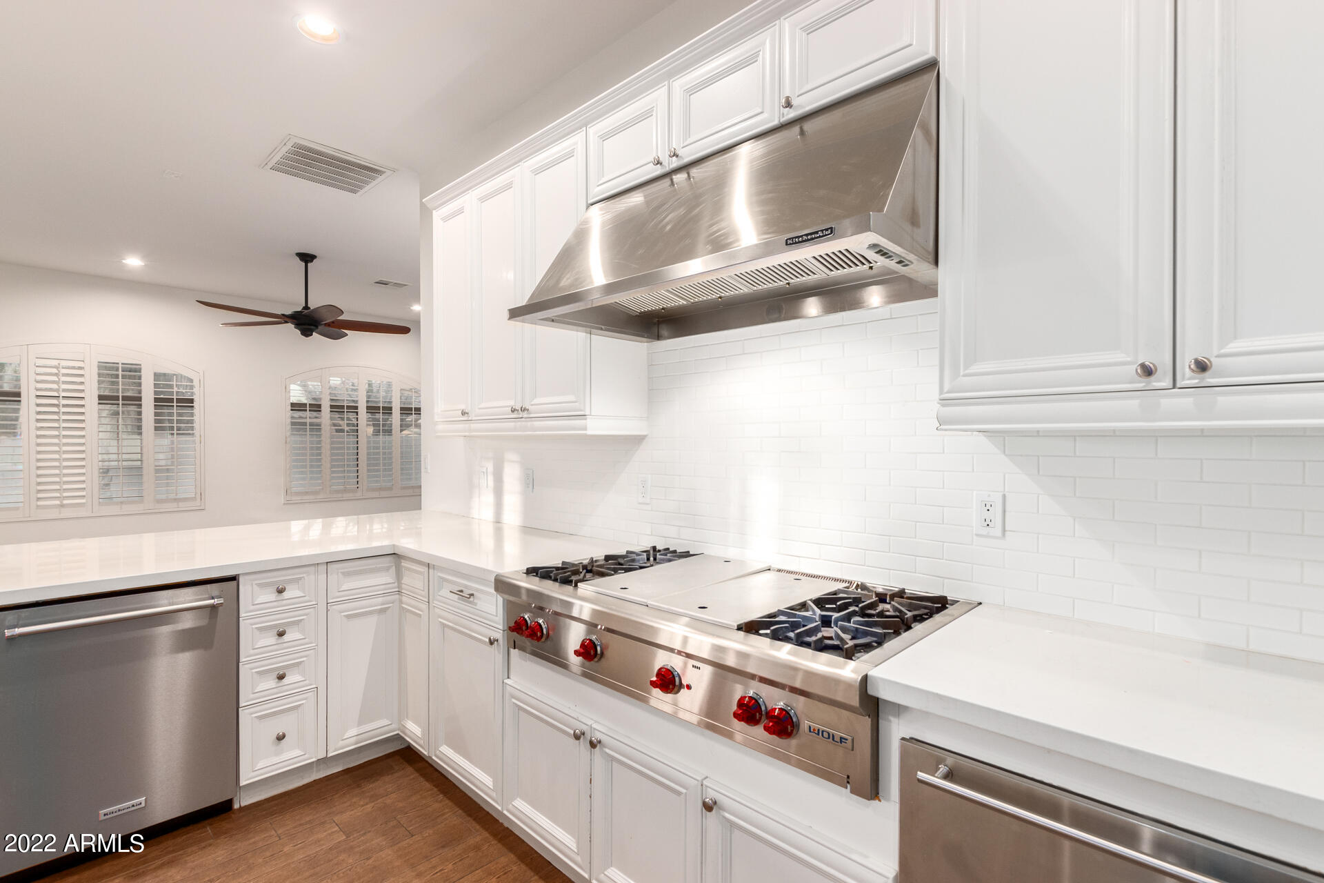 4584 East Reins Road Gilbert, AZ 85297 - Photo 3 of 80 18 - Reins
