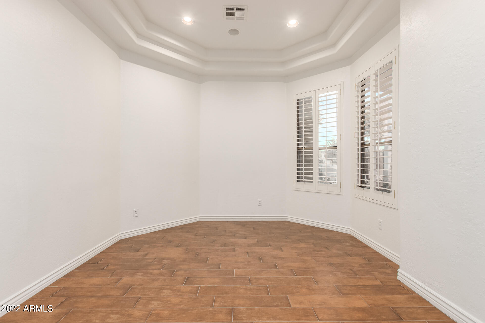 4584 East Reins Road Gilbert, AZ 85297 - Photo 35 of 80 41 - Reins