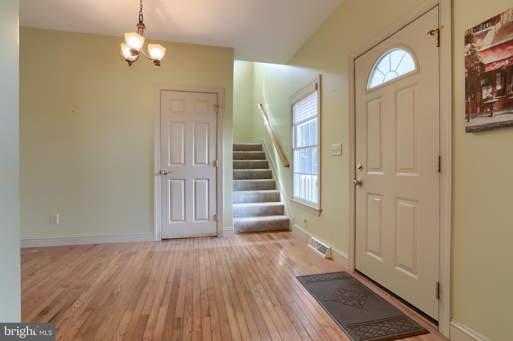227 Cooper Road Hummelstown, PA 17036 - Photo 3 of 29 Gallery Image 3