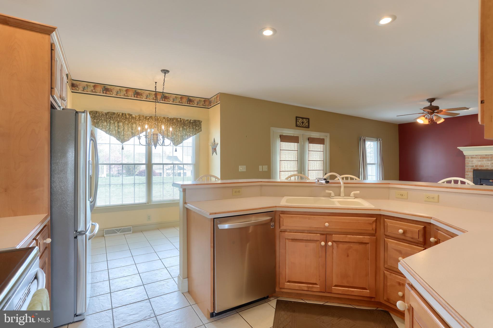 227 Cooper Road Hummelstown, PA 17036 - Photo 7 of 29 Gallery Image 7