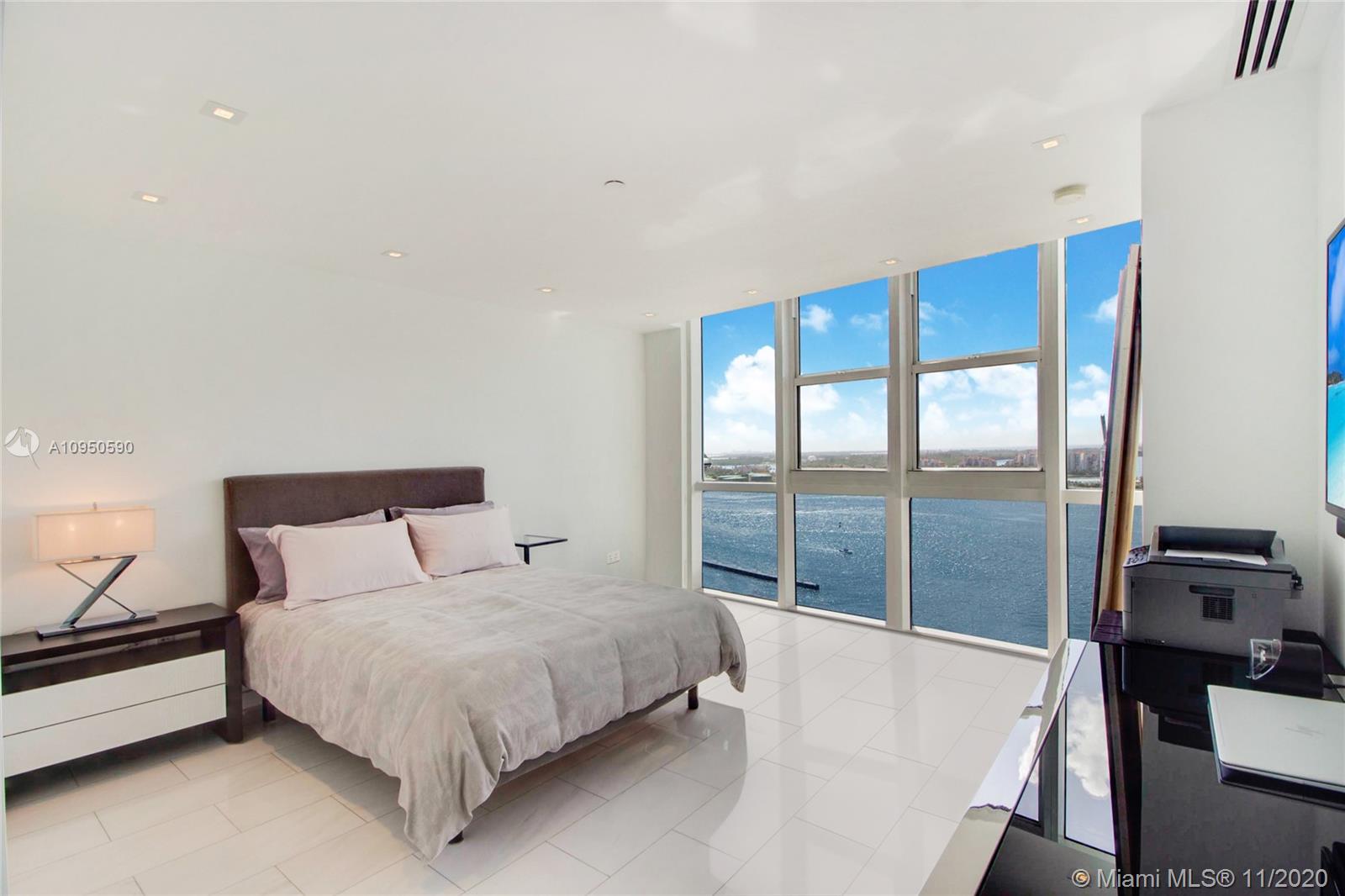 400 Alton Road, Unit 2001 Miami Beach, FL 33139 - Photo 13 of 19