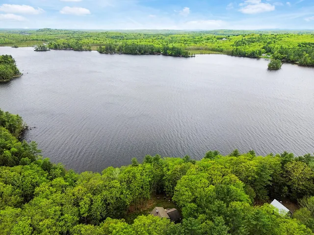 $779,000 | 282 Pierces Point Road, Windsor, ME 04363