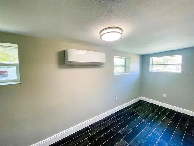 $1,750 | 1704 Martin L King Jr Avenue, Lakeland, FL 33805