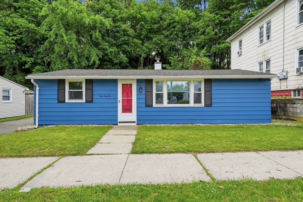 165 Hampden Street Springfield, MA 01151 - Photo 2 of 41