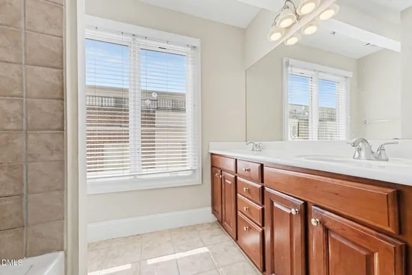 $588,000 | 400 West Rosemary Street, Unit 401, Chapel Hill, NC 27516