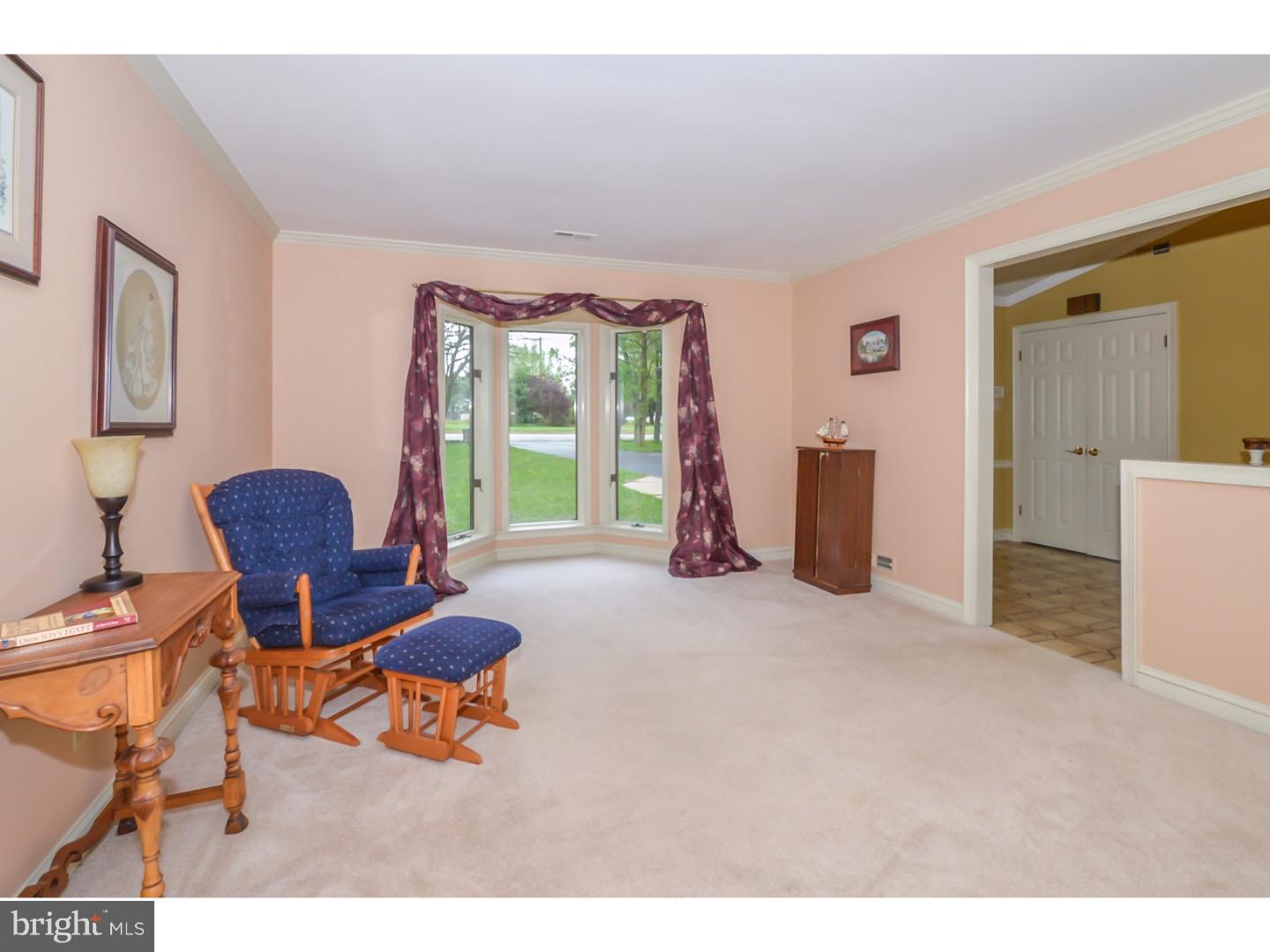 2834 Morris Road Lansdale, PA 19446 - Photo 3 of 25 Living Room