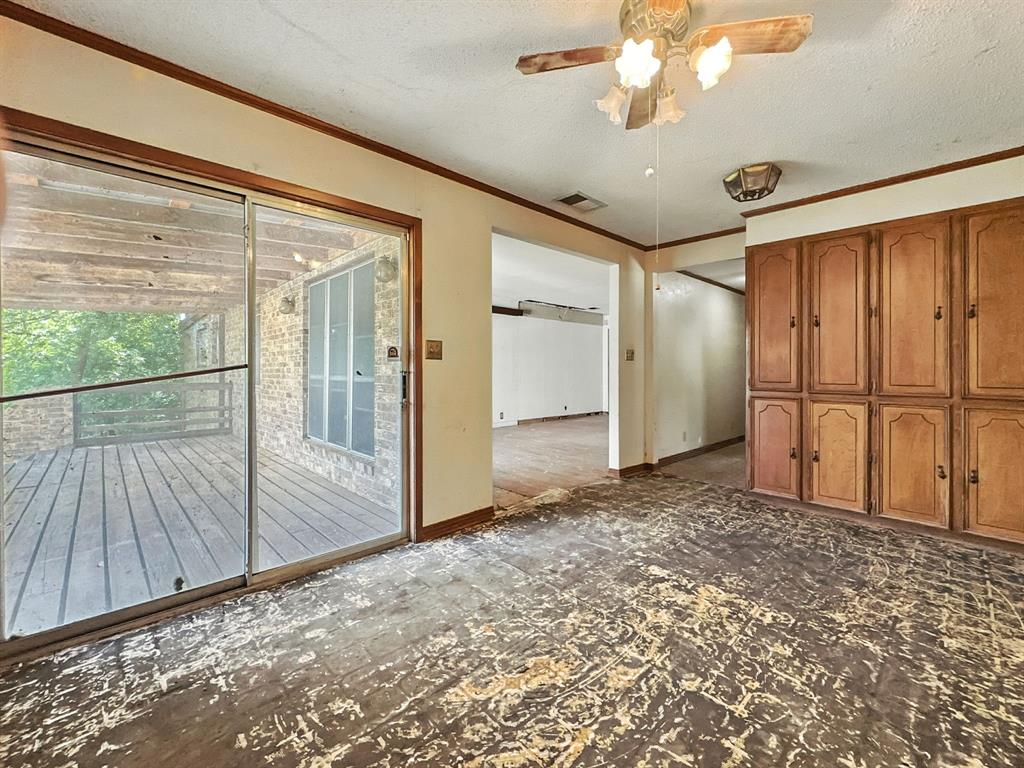 601 East Henry Street Hamilton, TX 76531 - Photo 22 of 40 a view of entryway
