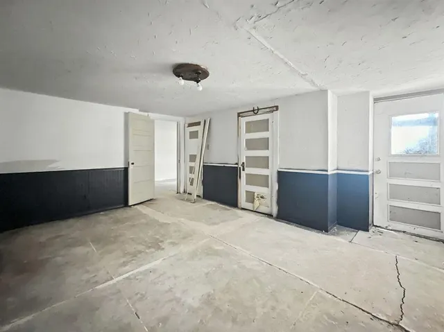 $125,000 | 601 East Henry Street, Hamilton, TX 76531