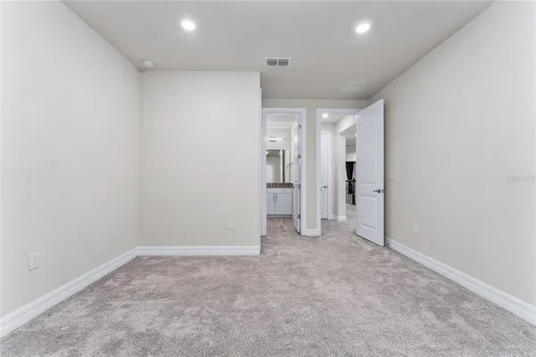 $6,990 | 9242 Hanging Vine Court, Orlando, FL 32836