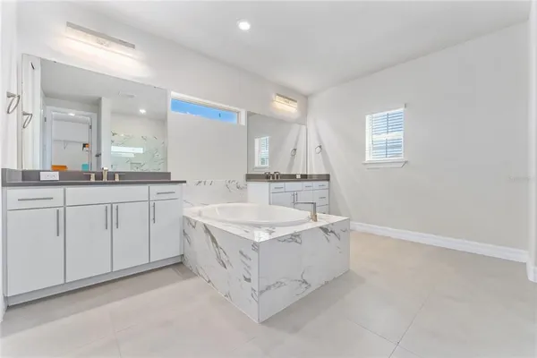 $6,990 | 9242 Hanging Vine Court, Orlando, FL 32836