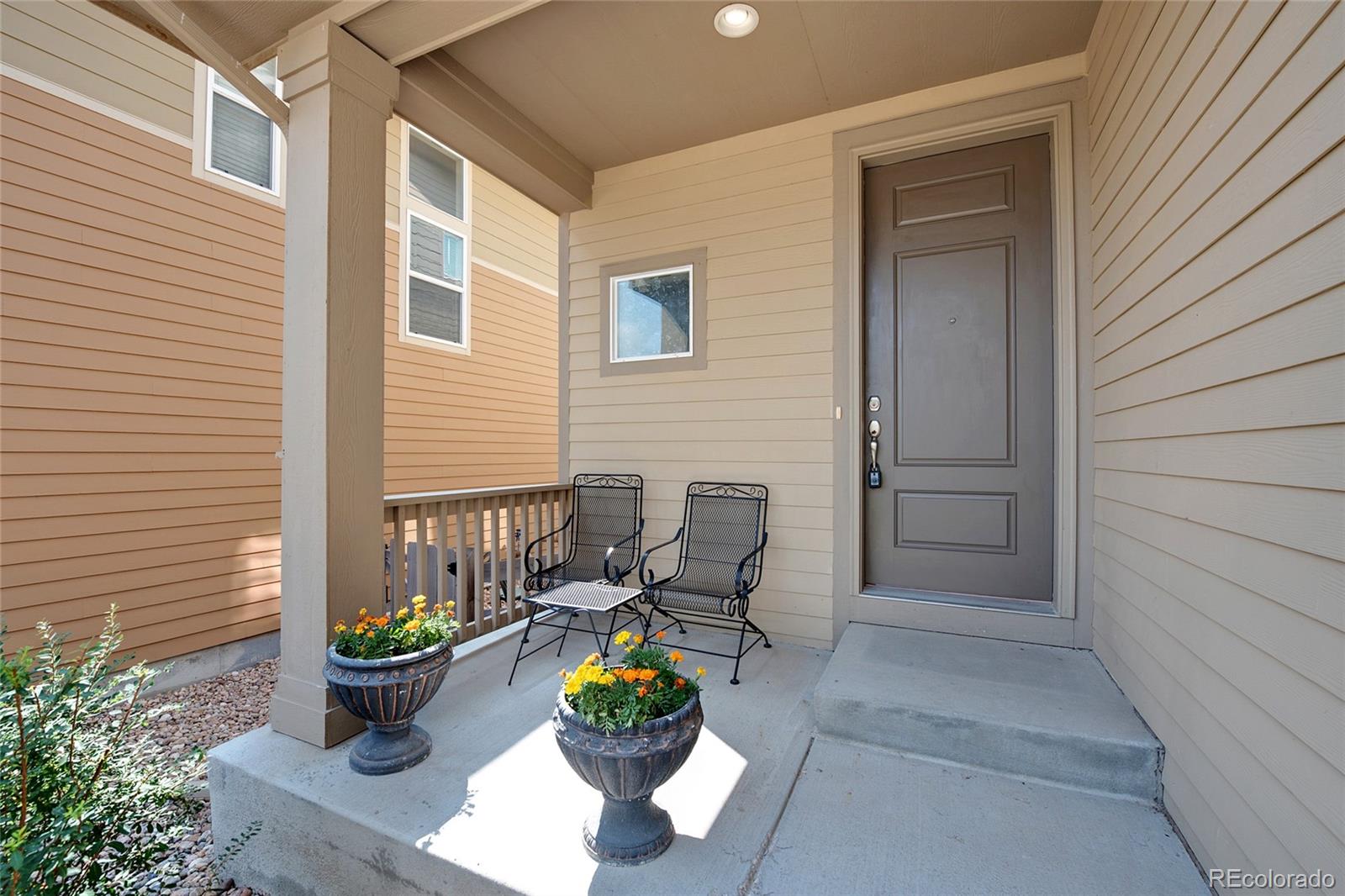 10488 Rutledge Street Parker, CO 80134 - Photo 4 of 29 Gallery Image 4